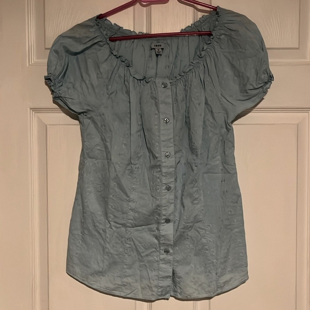 Izod Boho Blouse w embroidery flowers